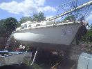 Redriff - Halcyon 23 fin keel yacht with rig and inboard. Needs work/renovation.